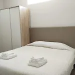 ゲストハウス Furnaka Eco Village