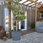 Furnaka Eco Village ゲストハウス ロウリニャン