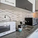 בית הארחה Furnaka Eco Village *