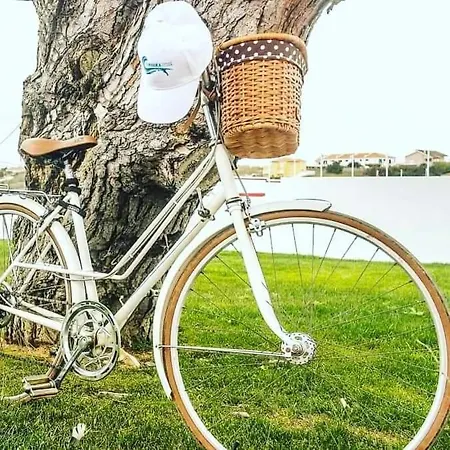 Furnaka Eco Village לוריניה