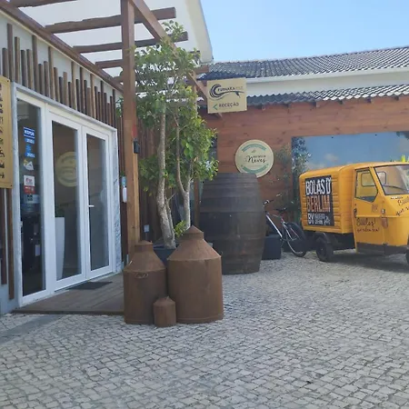 Furnaka Eco Village 劳林哈
