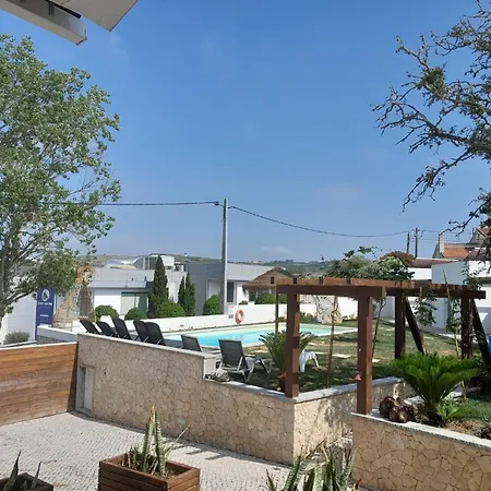 Furnaka Eco Village 招待所 *