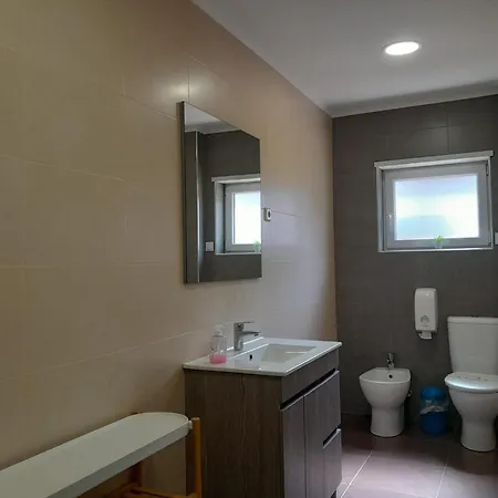 Πανσιόν Furnaka Eco Village *