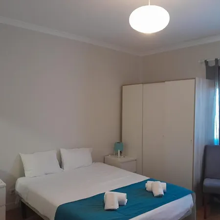 Πανσιόν Furnaka Eco Village Lourinha (Lisbon)
