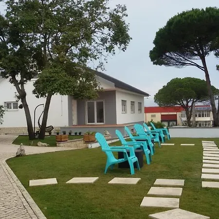 Furnaka Eco Village * Lourinha (Lisbon)